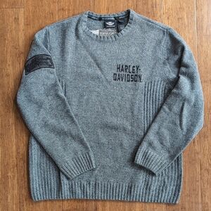 Harley-Davidson Gray Crewneck Sweater with Ribbed Detailing